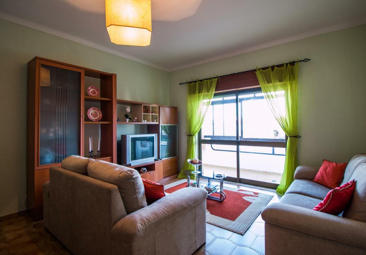 Apartment Perfect Loc 3 Bedroom/2bth